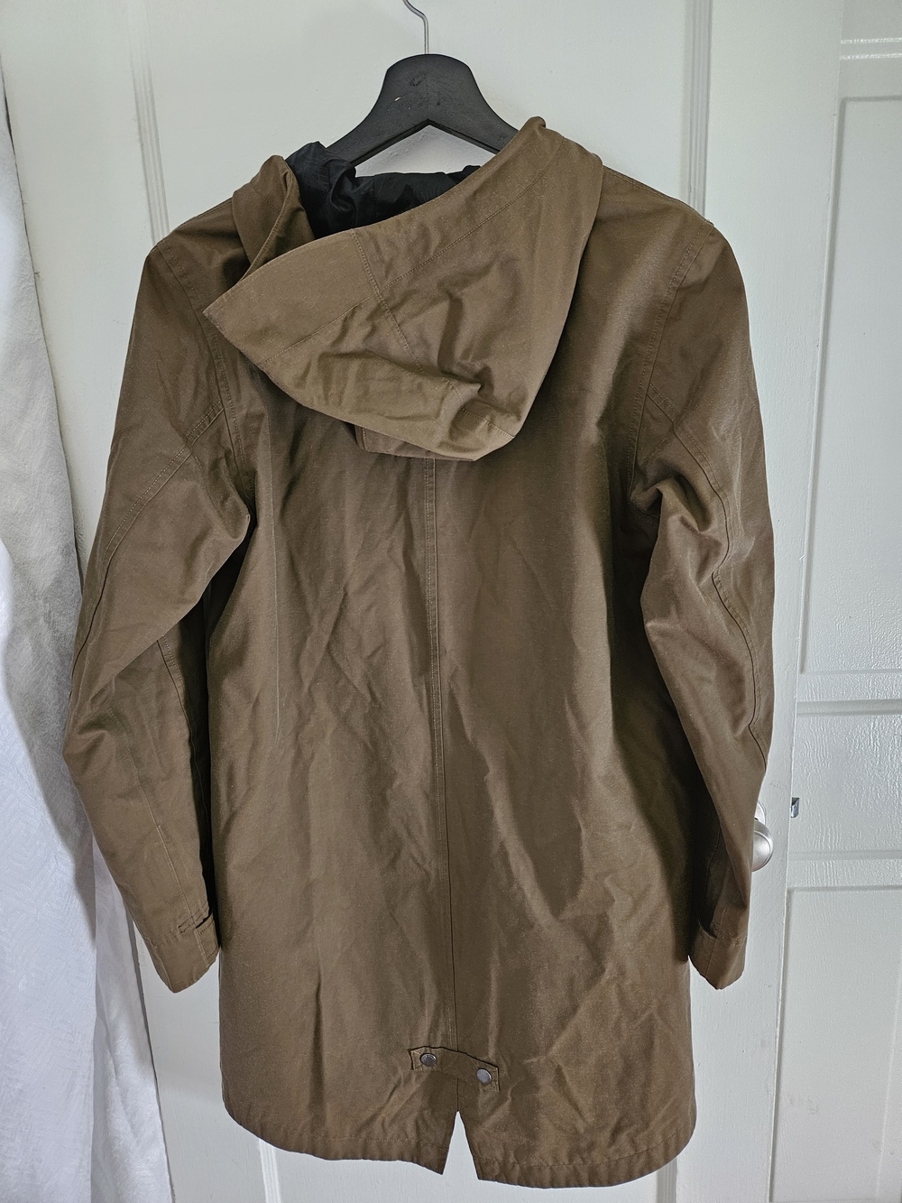 Eddie Bauer Hooded Charly Parka in Olive - Picture 2 of 2